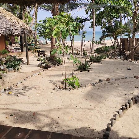 Hotel Bahia De La Luna Arroyo Cruz Ngoại thất bức ảnh
